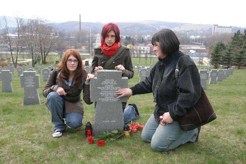 Soldatenfriedhof by Zbigniew Jodlowski