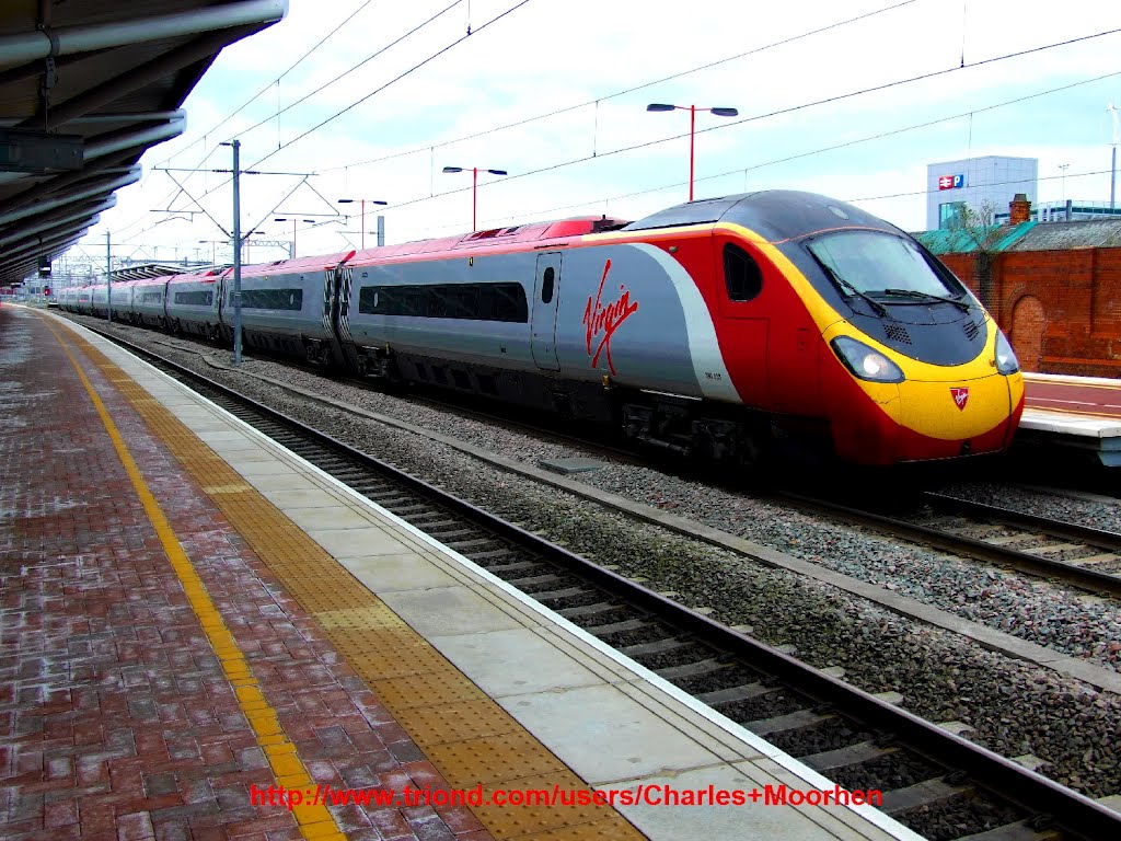 Virgin Trains Class 390 023 Photo, Rugby station by Charles Moorhen