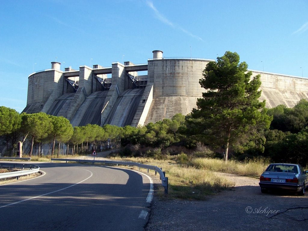 Presa de El Grado (Achiper) by Achiper