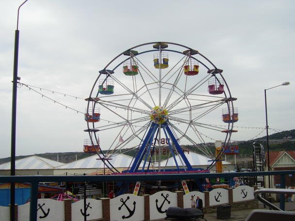 Big Wheel of Scarborough fair, South Harbour by Marj1986