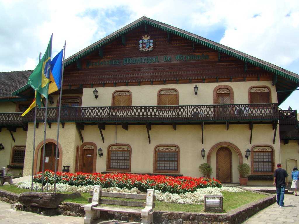 Prefeitura Municipal de Gramado by matheus marra