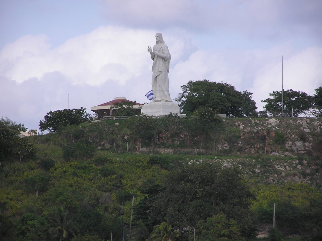 El Cristo de Casablanca by Roberto Lam