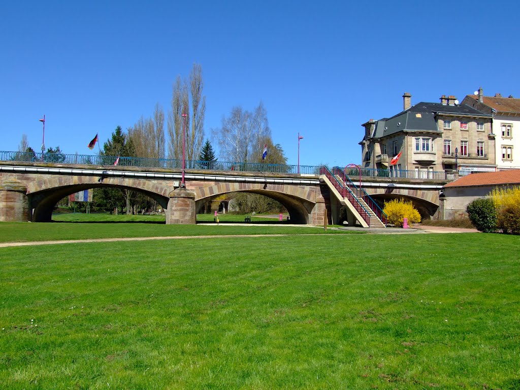 Pont Mac Clenahan by Maison du Tourisme du Pays du Lunévillois : B