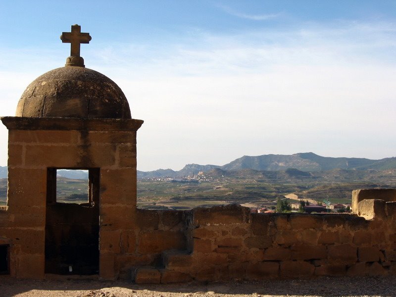 San Vicente de la Sonsierra, desde el castillo. by magoncan