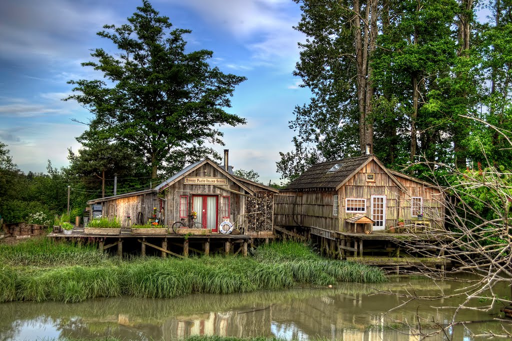 Finn Slough Fishing Village by gmisseghers