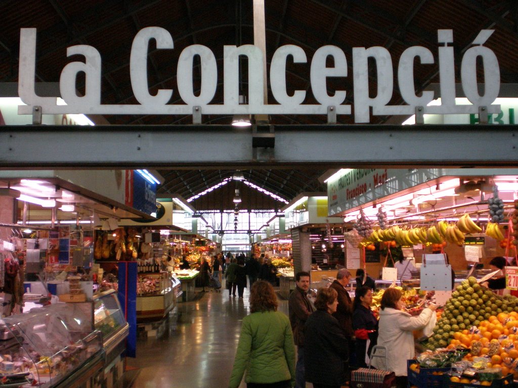 Mercat La Concepcio, carrer de Valencia, Barcelona by cabin