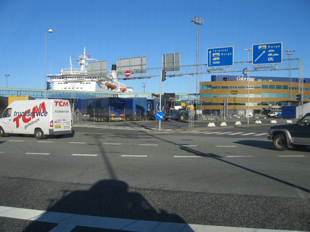 Hirtshals Ferry Terminals by Edgar Hempen