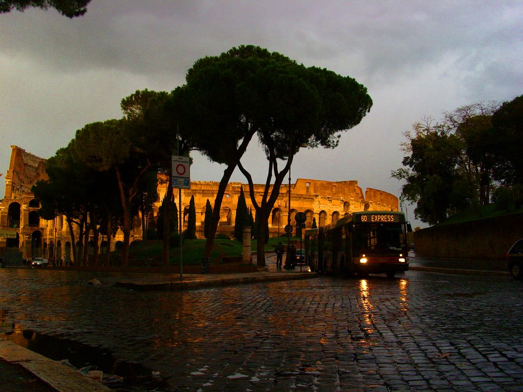 Via celio vibenna / colosseum by rapdra