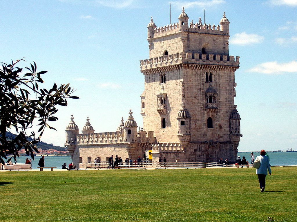 Torre de Belem, Lisboa, Portugal by Antonio Alba