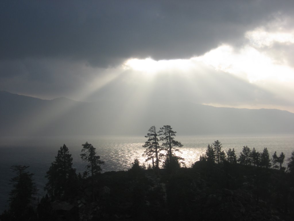 Lake Tahoe from CalNeva Resort by bubba13