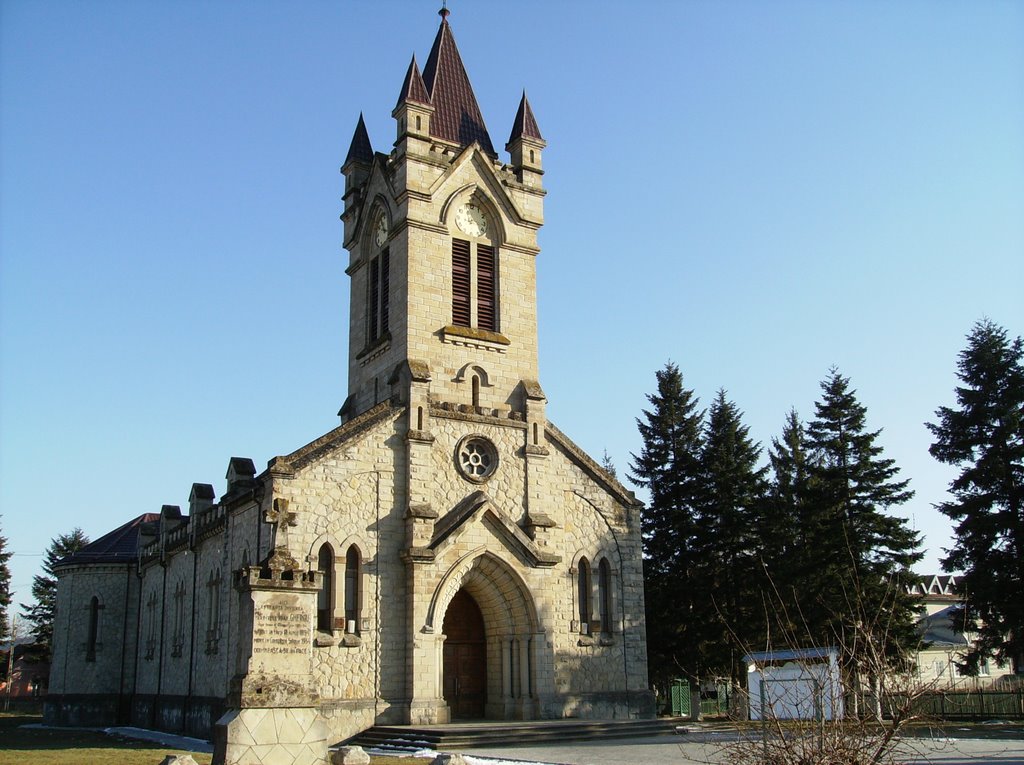 Oituz 607365, Romania by George Marinescu