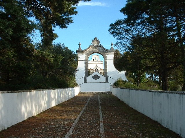 Escadaria do Santuario Nª Srª da Encarnação Leiria-Portugal by srgport3000