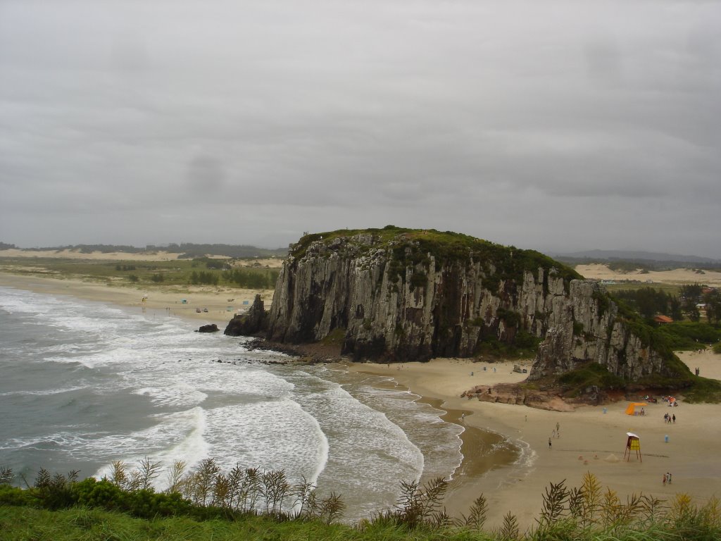 Torres, RS, Brazil by Samuel Valandro