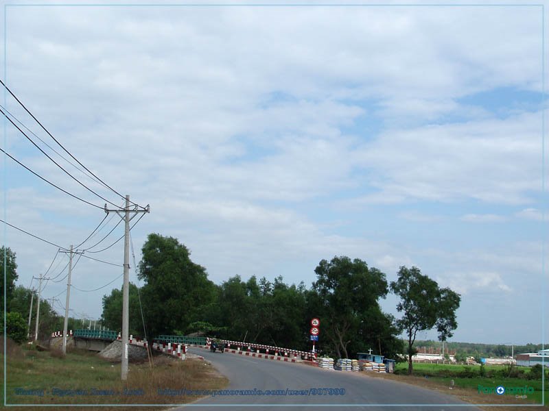 Cầu - Kênh Tân - Bridge by Vietnam - Paracels