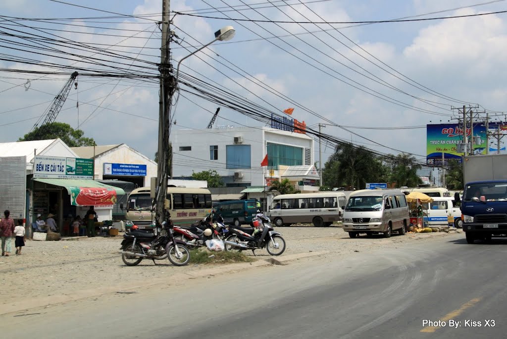 Trên quốc lộ 1A by Tuan CaNon