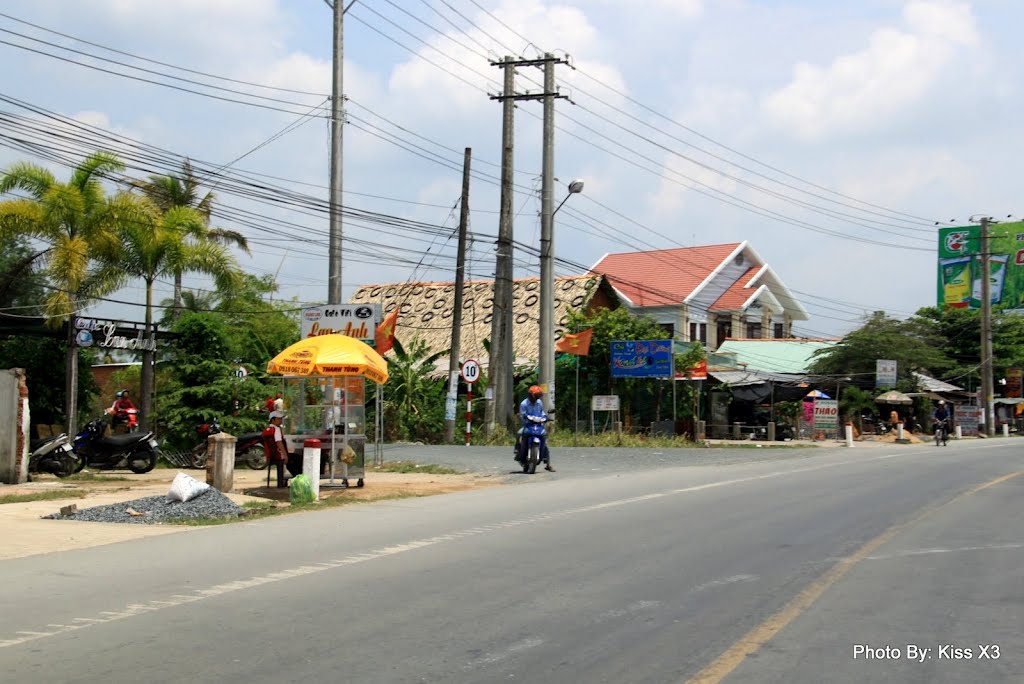 Trên quốc lộ 1A by Tuan CaNon