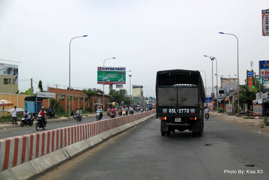 Trên đường phố Cần Thơ by Tuan CaNon