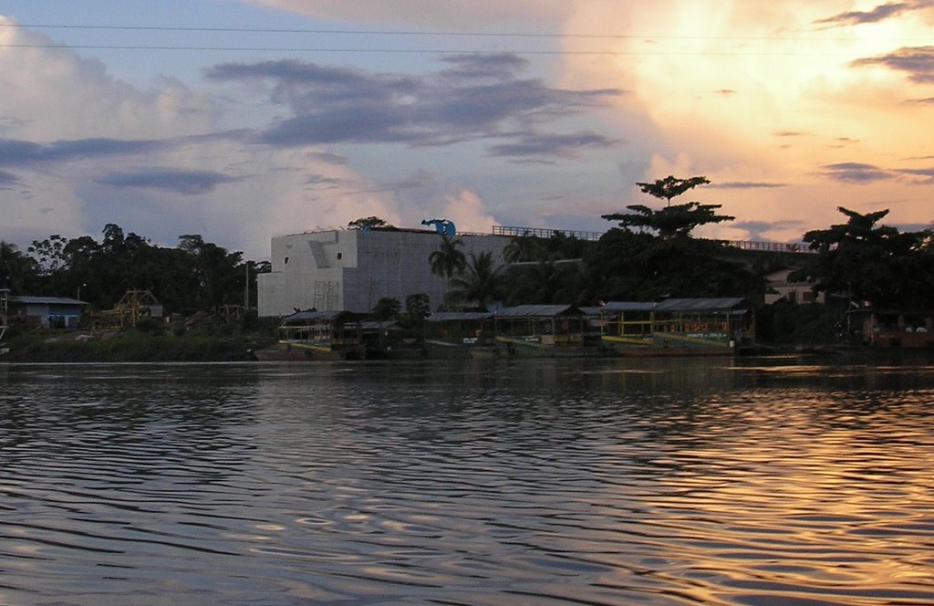 Puerto Maldonado, Peru by yvan mendez