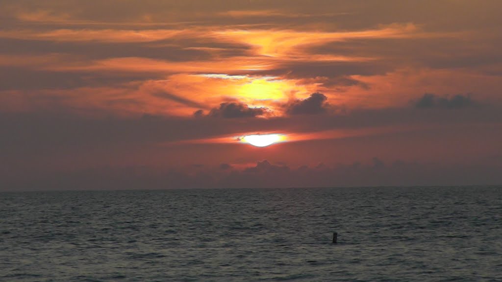 Indian Rocks Beach Sunset Close-up by stocksystm