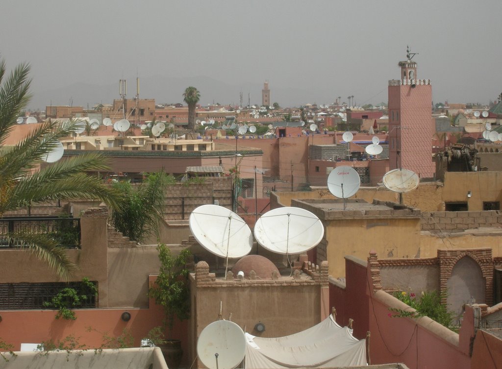 Marrakech - sur les toits by Boumlik M.