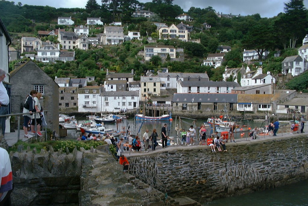 Polperro Harbour by sgcotton