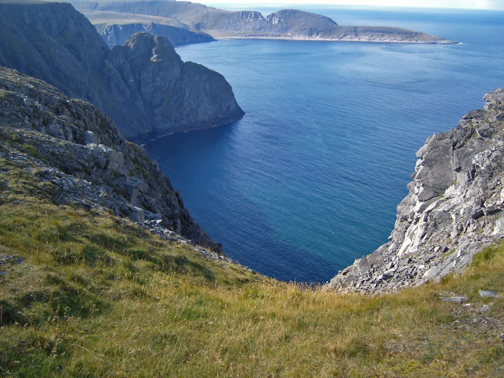 North Cape from Nordkapp (further north then Nordkapp, check the map) by longdistancer