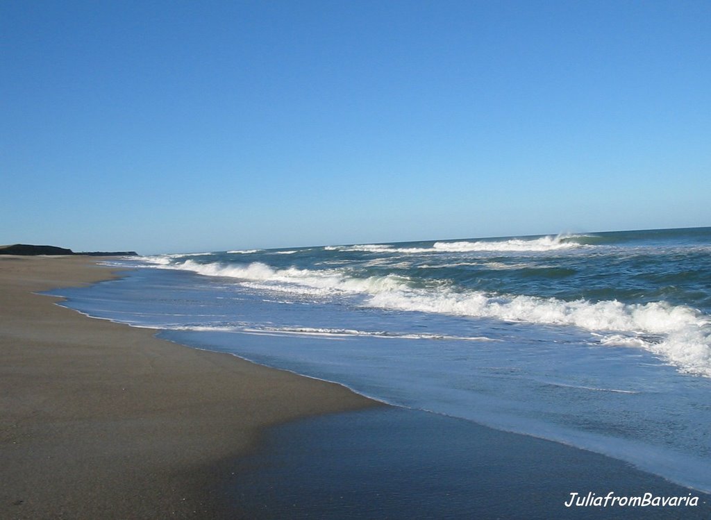 Wangaloa Beach - NZ by JuliafromBavaria