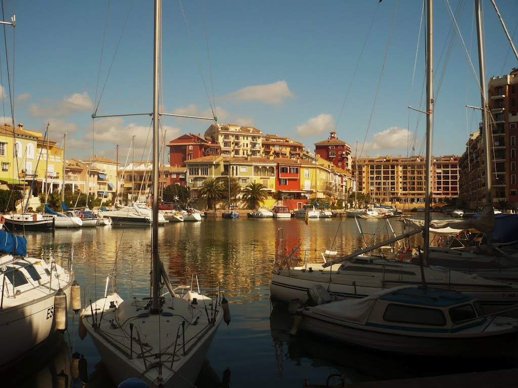 LA VENECIA VALENCIANA, PORT SAPLAYA by Revoltosa