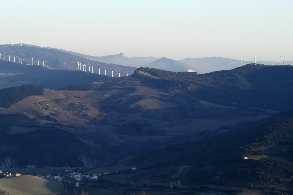 Molinos en El Perdón (1.037 m) / Belaskoain by Rafael Barrio Goñi