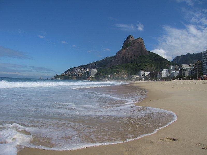 Ipanema en calma by www.viajesyfotografi…