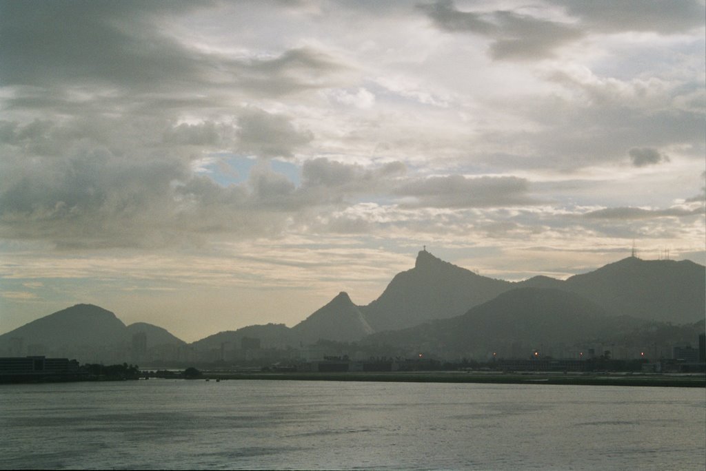 Fim de tarde no Rio by Elisa Nascimento