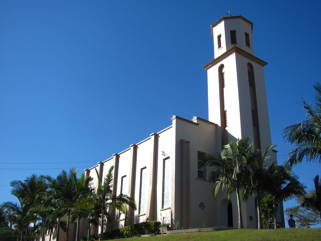 IGREJA SÃO PEDRO E SÃO PAULO-DALBÉRGIA-IBIRAMA by Sidnei Recco