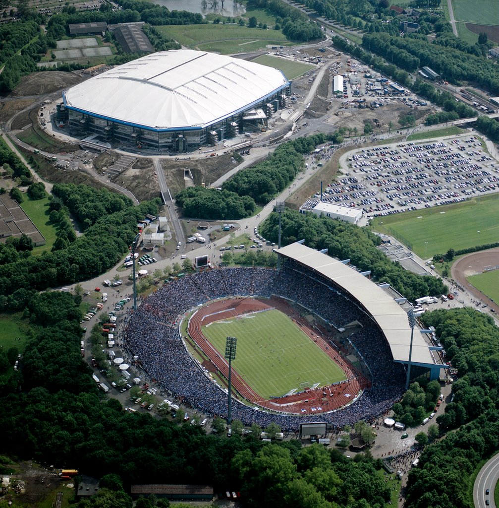 Schalke, 19.5.2001 by Hubert Harst, www.harst.com