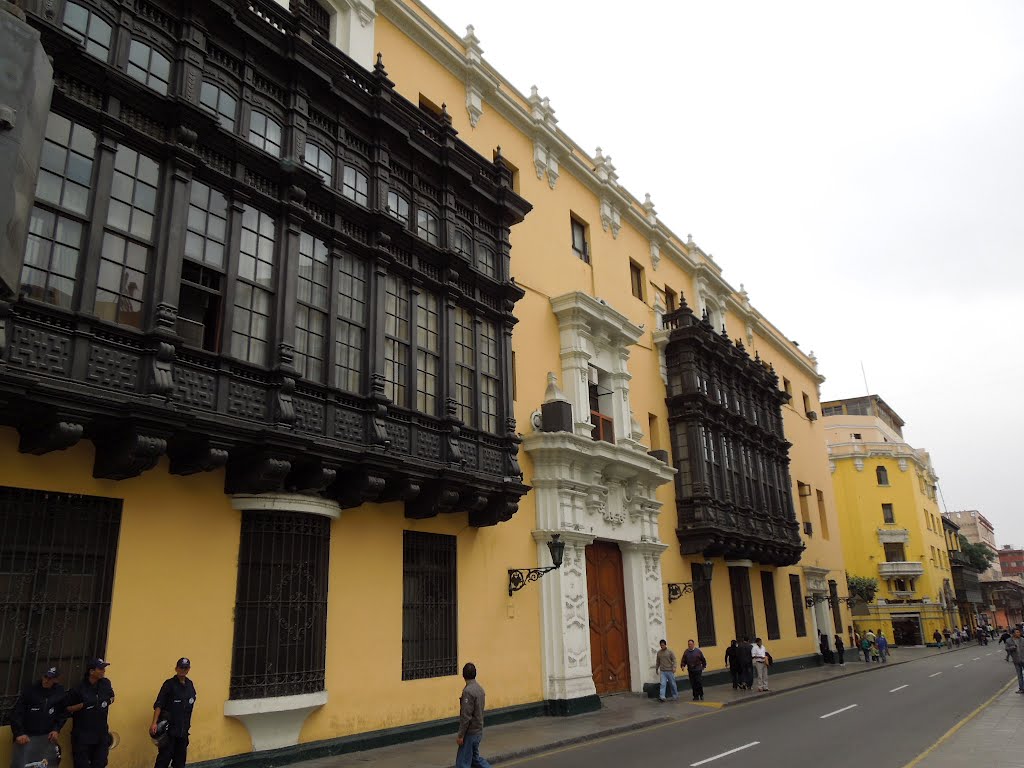 Lima, Peru by LFLEURY