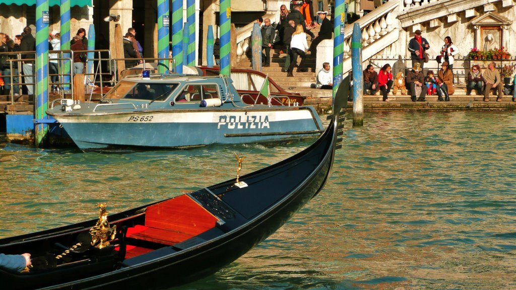 Polizia veneziana by LuPhotography