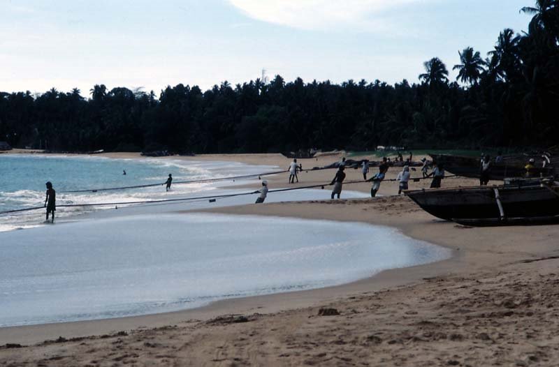 Tangalla - Sri Lanka - 1987 by Ole Holbech