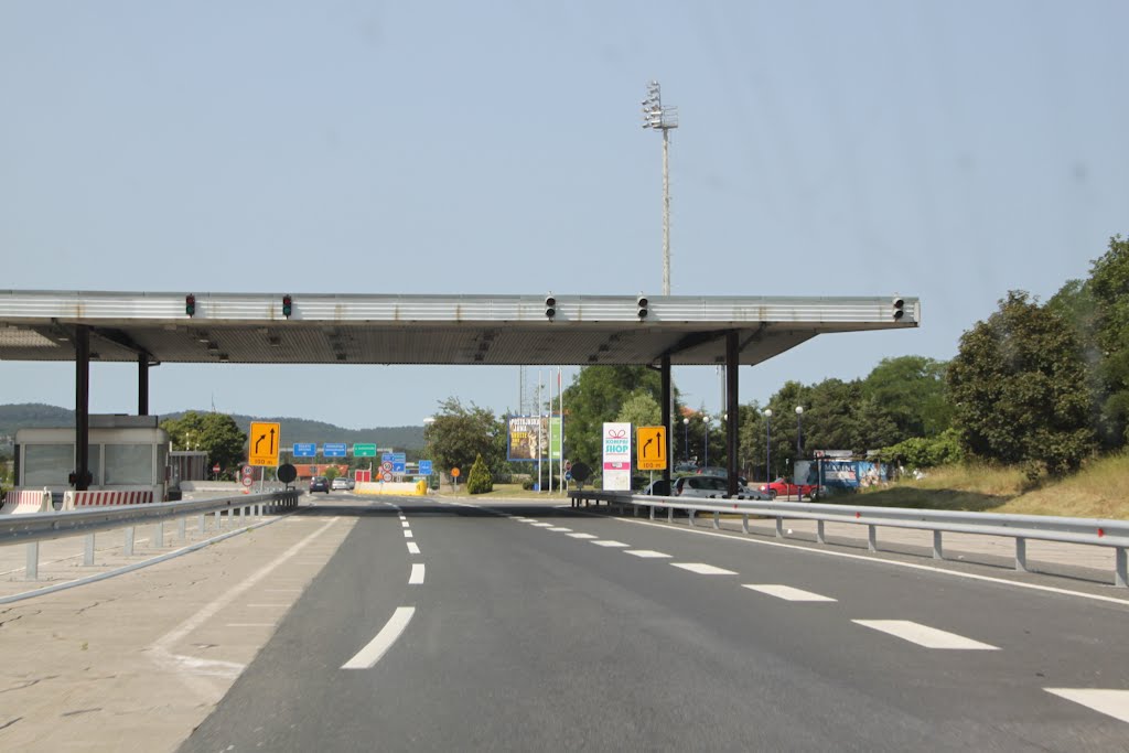 Border between Slovenia and Italy by Anton Nikiforov