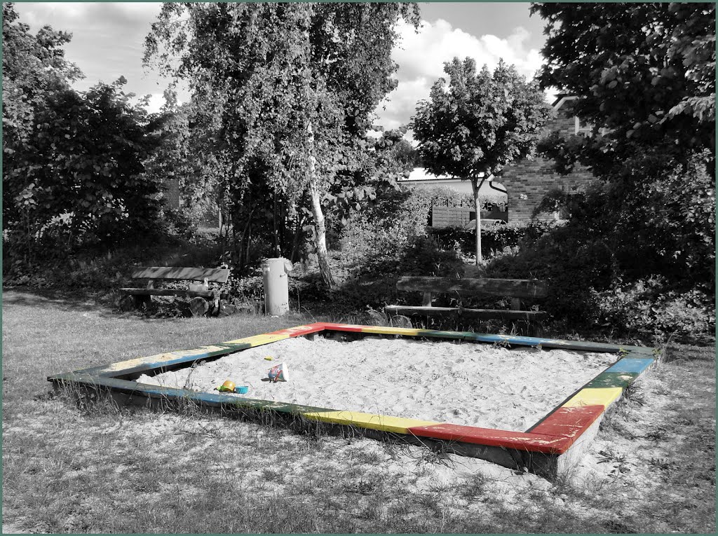 Spielplatz Weidenstieg/Im Grabenputt, Juni 2012 by Dan-Fan