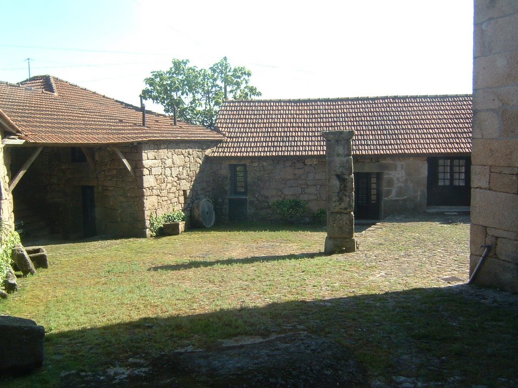 Museo Arqueolóxico by Elcorty