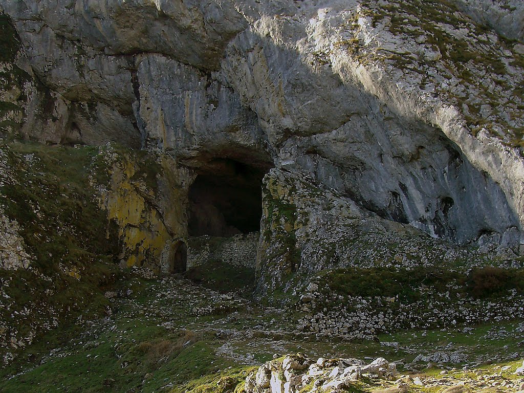 El mítico Túnel de San Adrián by tunante80