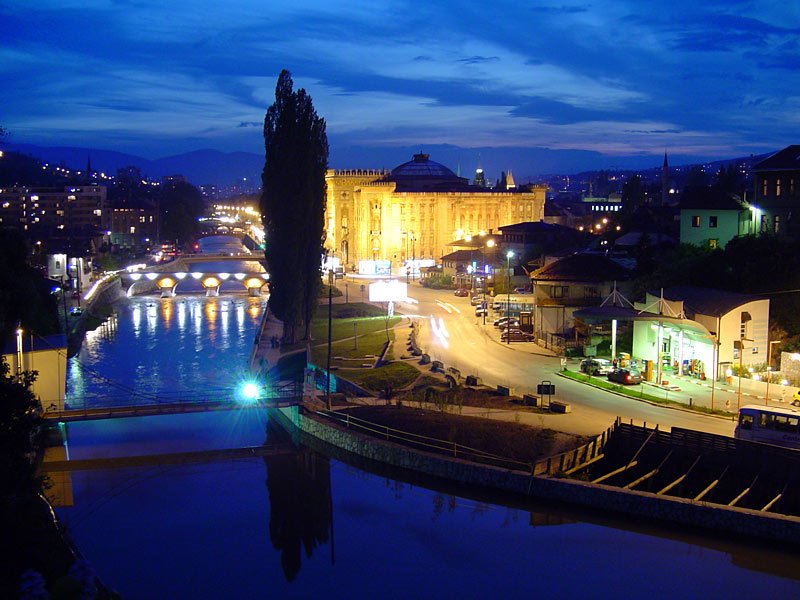 Sarajevo by Ismet Smajiš