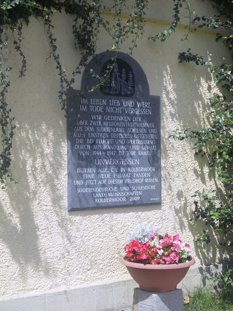 Gedenktafel für Vertriebene in Kolbermoor by Christoph Rohde