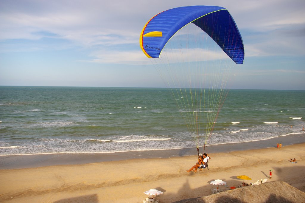 Catch the wind - Panoramio - by Nimra Mhad by nimra mhad