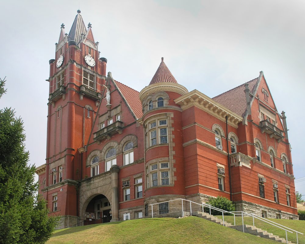 Doddridge County Courthouse - West Union, West Virginia by Mike Bechtol