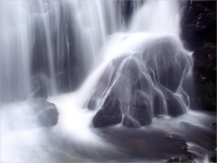 Triberger Wasserfall by Wolfgang Hermann