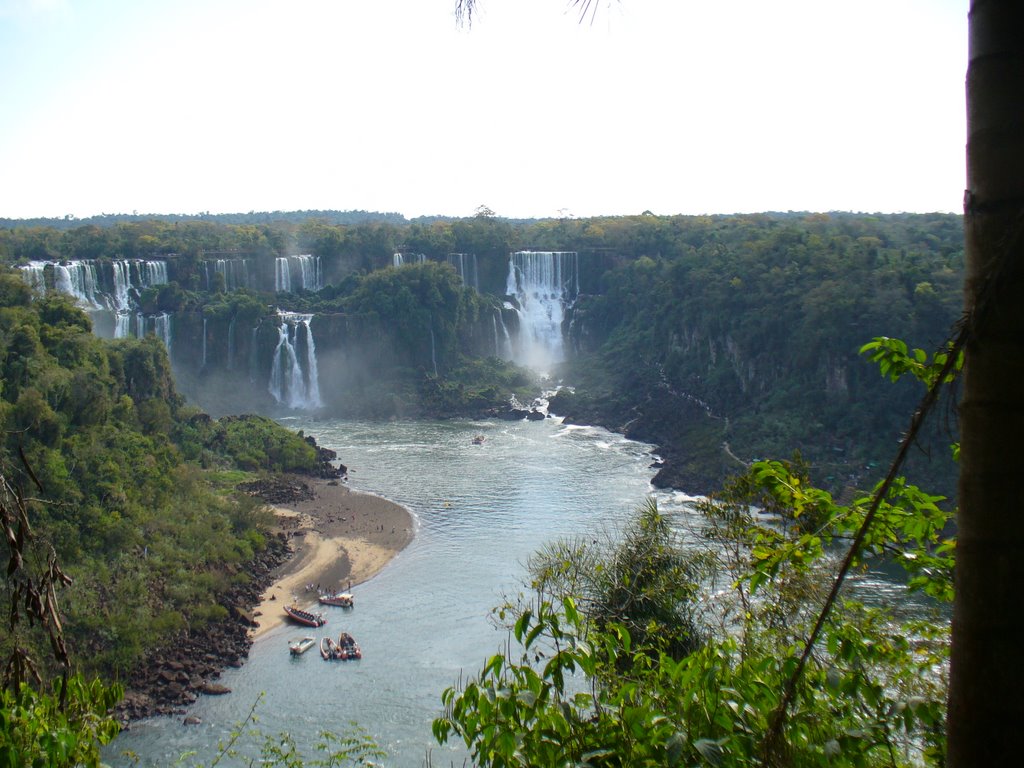 Iguaçu falls by pepazzo