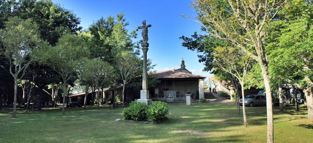 Capilla San Benito by Santiago Rguez