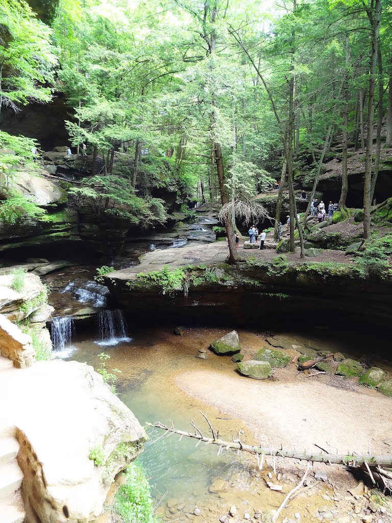 Hocking Hills State Park by McSky