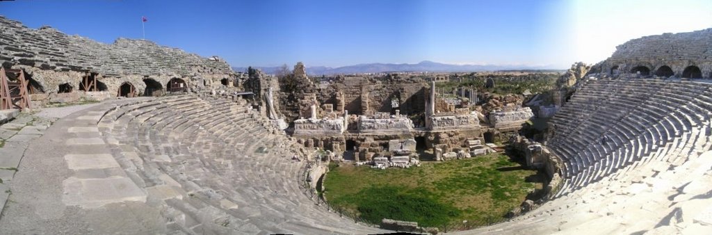 Panorama Amfitheater by hooisma