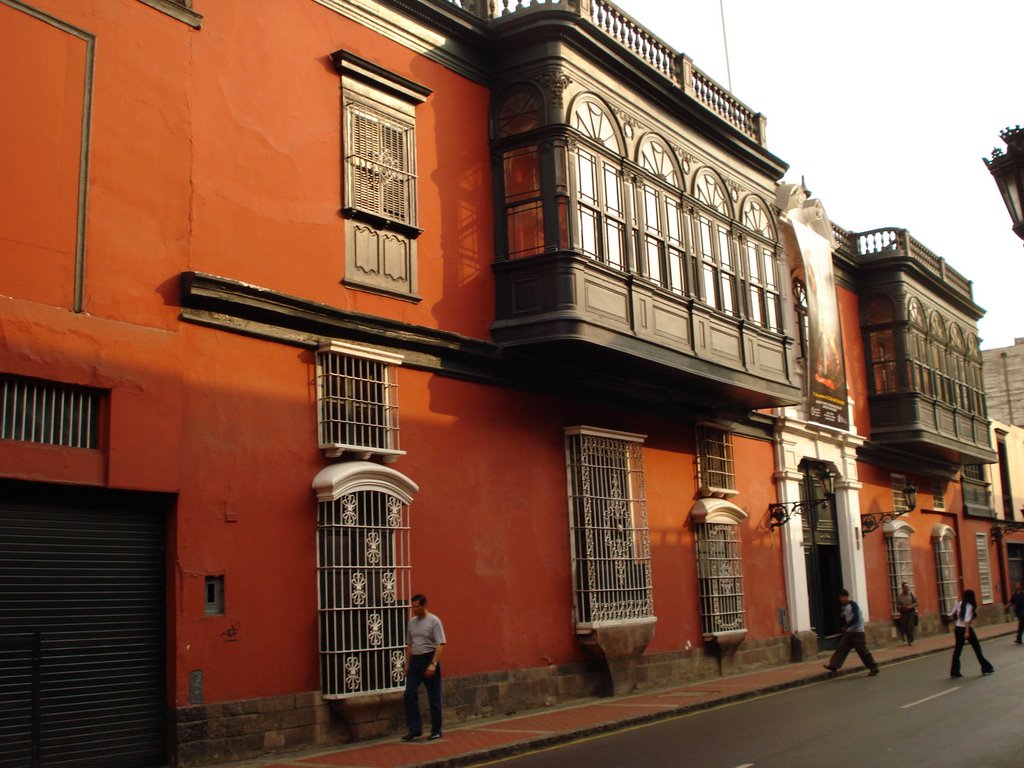 Instituto Riva Agüero de la Universidad Católica (antigua casona de la familia Riva Agüero) by Jhon Romero